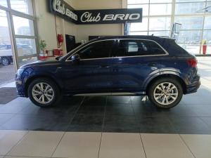 Audi Q3 40TFSI quattro S line - Image 4
