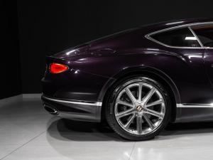Bentley Continental GT W12 Mulliner coupe - Image 8