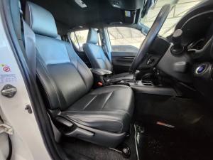 Toyota Hilux 2.8GD-6 double cab 4x4 Legend 50 auto - Image 12