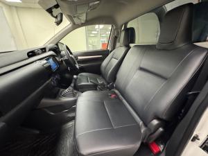 Toyota Hilux 2.4GD single cab flat deck - Image 7