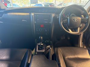 Toyota Fortuner 2.4GD-6 4x4 - Image 6