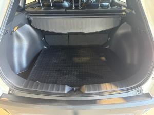 Toyota Corolla Cross 1.8 XS - Image 14