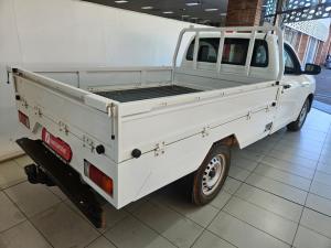 Toyota Hilux 2.4GD single cab flat deck - Image 2