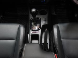 Toyota Hilux 2.8GD-6 double cab 4x4 Legend 55 - Image 12