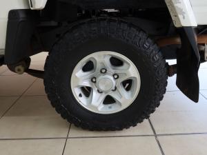 Toyota Land Cruiser 79 4.5D-4D V8 double cab LX 70th Anniversary - Image 19
