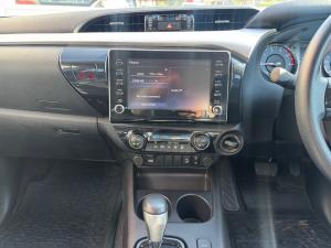Toyota Hilux 2.8GD-6 double cab 4x4 Raider auto - Image 14