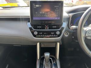 Toyota Corolla Cross 1.8 XS - Image 14