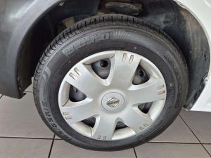 Nissan NP200 1.6 Safety PackS/C - Image 15