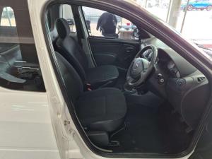 Nissan NP200 1.6 Safety PackS/C - Image 8