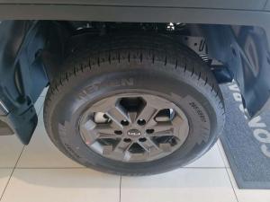 Kia Tasman 2.2D SXD/C automatic 4X4 - Image 10