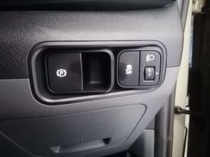 Kia Tasman 2.2D SXD/C automatic 4X4 - Image 19