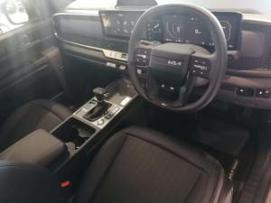 Kia Tasman 2.2D SXD/C automatic 4X4 - Image 8