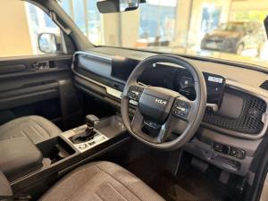 Kia Tasman 2.2D LXD/C automatic - Image 8