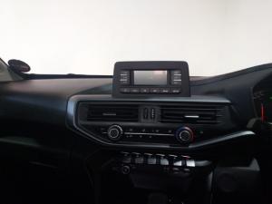 Peugeot Landtrek 1.9TD double cab Active 4x4 - Image 8
