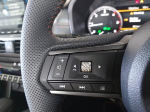Mitsubishi Triton 2.4 BI-TURBO Di-DC 4X4 automaticD/C - Image 11