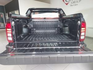 Mitsubishi Triton 2.4 BI-TURBO Di-DC 4X4 automaticD/C - Image 5
