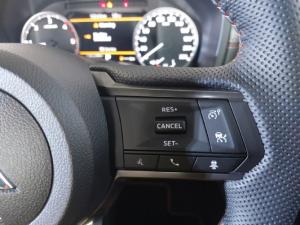 Mitsubishi Triton 2.4 BI-TURBO Di-DC 4X4 automaticD/C - Image 12