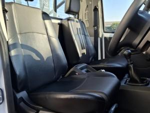 Mahindra Pik Up 2.2CRDe single cab S4 (aircon) - Image 12