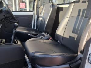 Mahindra Pik Up 2.2CRDe single cab S4 (aircon) - Image 4