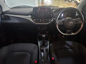 Toyota Starlet 1.5 XR manual - Image 11