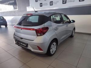 Hyundai Grand i10 1.0 Premium hatch - Image 8
