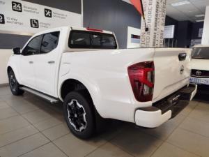 Nissan Navara 2.5DDTi double cab LE Plus 4x4 - Image 5