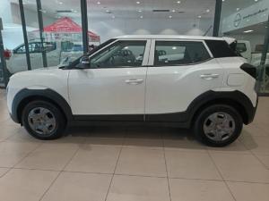 Mahindra XUV 3XO 1.2T MX2 manual - Image 2
