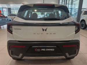 Mahindra XUV 3XO 1.2T MX2 manual - Image 4