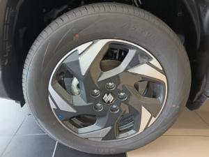 Suzuki Across 1.5 GLX - Image 8