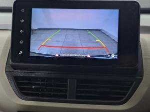 Renault Triber 1.0 Express panel van - Image 12