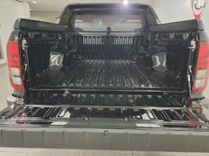 Mitsubishi Triton 2.4 BI-TURBO Di-DC 4X4 automaticD/C - Image 5