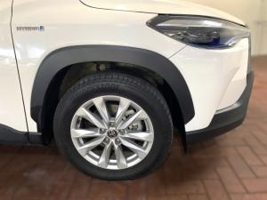Toyota Corolla Cross 1.8 Hybrid XS - Image 6