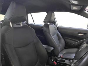 Toyota Corolla Cross 1.8 Hybrid XS - Image 8