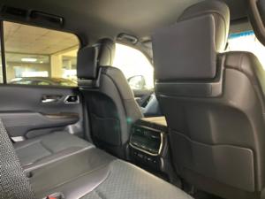 Toyota Land Cruiser 300 3.3D ZX - Image 9