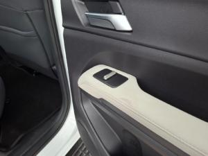 JMC Vigus 2.5TD double cab 4WD - Image 10