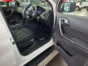 JMC Vigus Pro 2.0TD double cab - Image 10