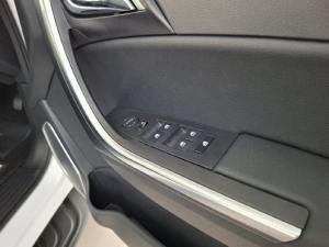 JMC Vigus Pro 2.0TD double cab 4WD - Image 12