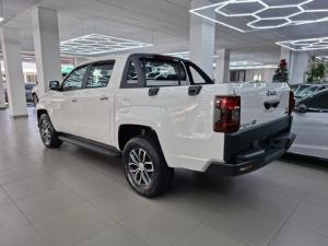 JMC Vigus Pro 2.0TD double cab 4WD - Image 4