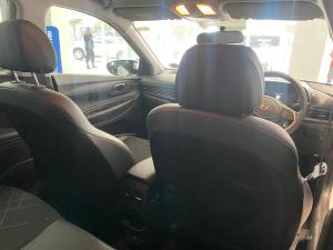 Hyundai i20 1.4 Premium - Image 14