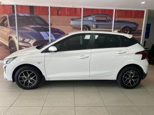 Hyundai i20 1.4 Premium - Image 4
