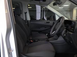 Volkswagen Caddy Kombi 1.6 - Image 11
