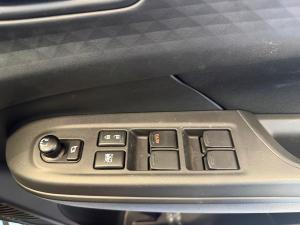 Suzuki Swift 1.2 GL - Image 16