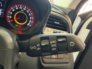 Mahindra XUV 3XO 1.2T MX2 auto - Image 22