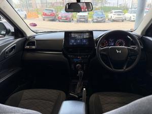 Mahindra XUV 3XO 1.2T MX2 auto - Image 23