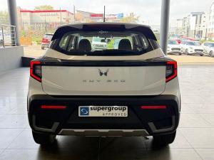 Mahindra XUV 3XO 1.2T MX2 auto - Image 6