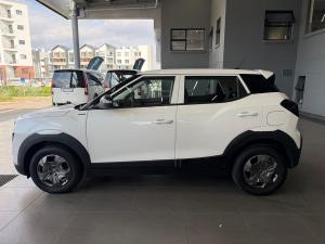 Mahindra XUV 3XO 1.2T MX2 auto - Image 8