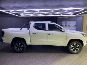 Peugeot Landtrek 1.9TD double cab Allure - Image 17