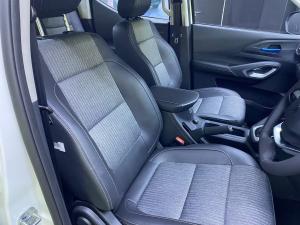 Peugeot Landtrek 1.9TD double cab Allure - Image 19