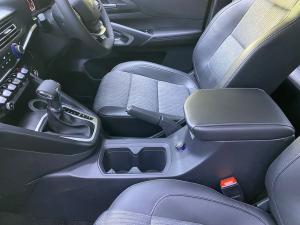 Peugeot Landtrek 1.9TD double cab Allure - Image 5