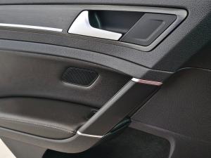 Volkswagen Golf GTD - Image 12